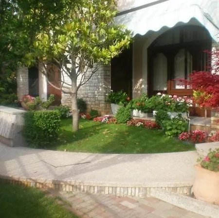 In With Sea View, Balcony, Air Conditioning, W-lan 3475-6 Guest house
